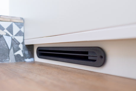 25cm Ausströmer für Standheizungen, 90 Grad Anschluss mit Abdeckung