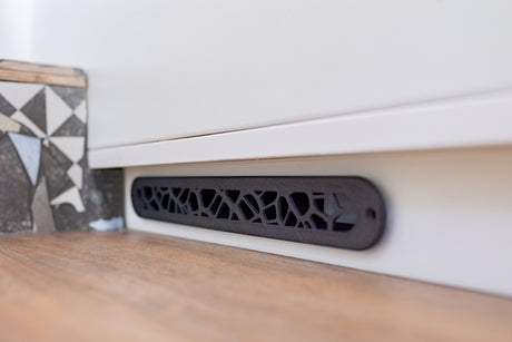 25cm Ausströmer für Standheizungen, 90 Grad Anschluss mit Abdeckung