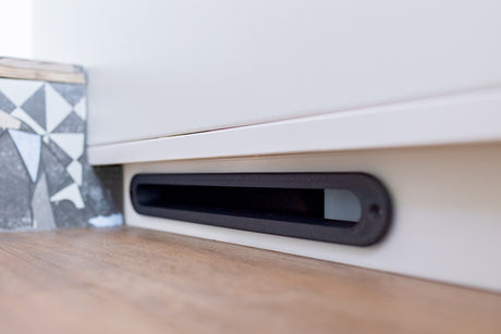 25cm Ausströmer für Standheizungen, 90 Grad Anschluss mit Abdeckung